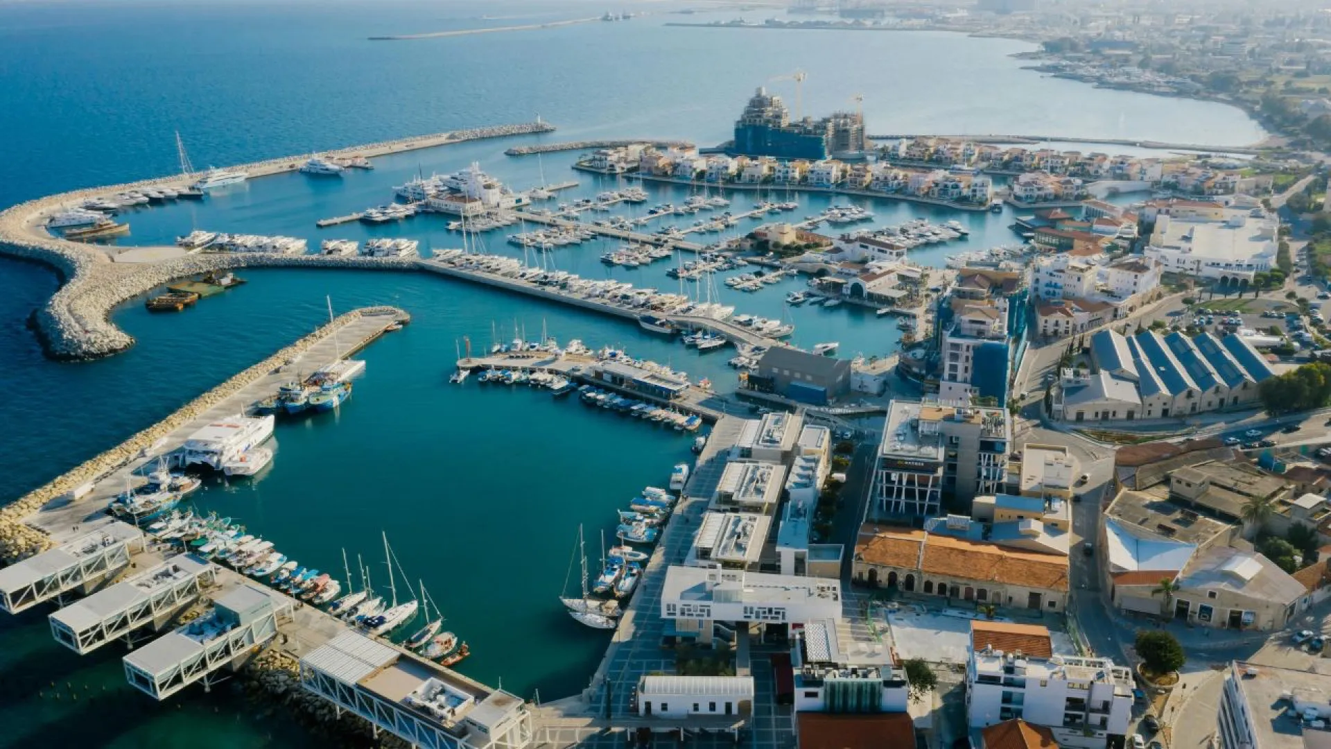 Long-Stay Cyprus: The Best Regions for Retirees (Limassol, Nicosia, Ayia Napa/Protaras)