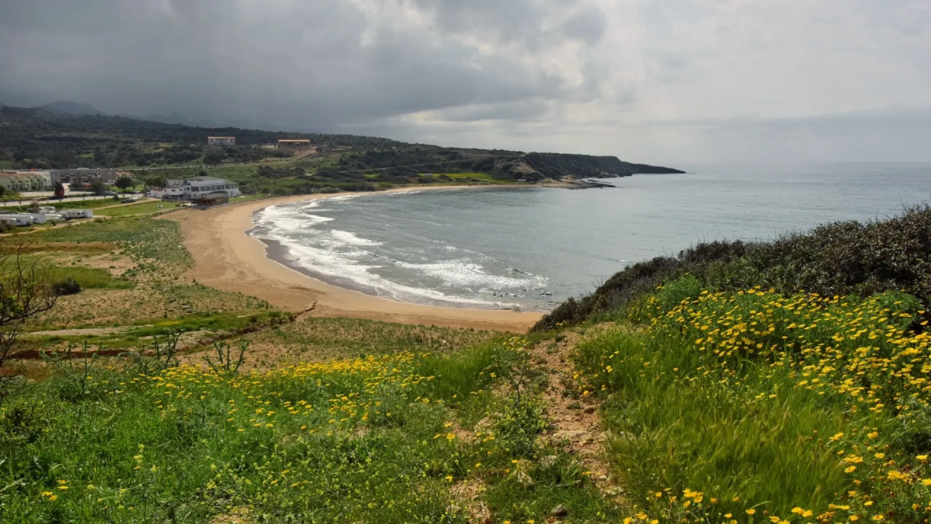 Overwintering in Cyprus: Your Winter Paradise in the Eastern Mediterranean 2025